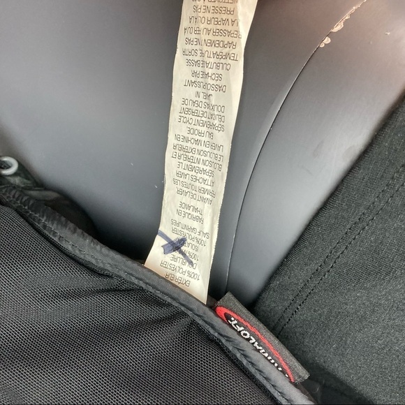 LL Bean Black glossy insulated coat - Picture 6 of 7